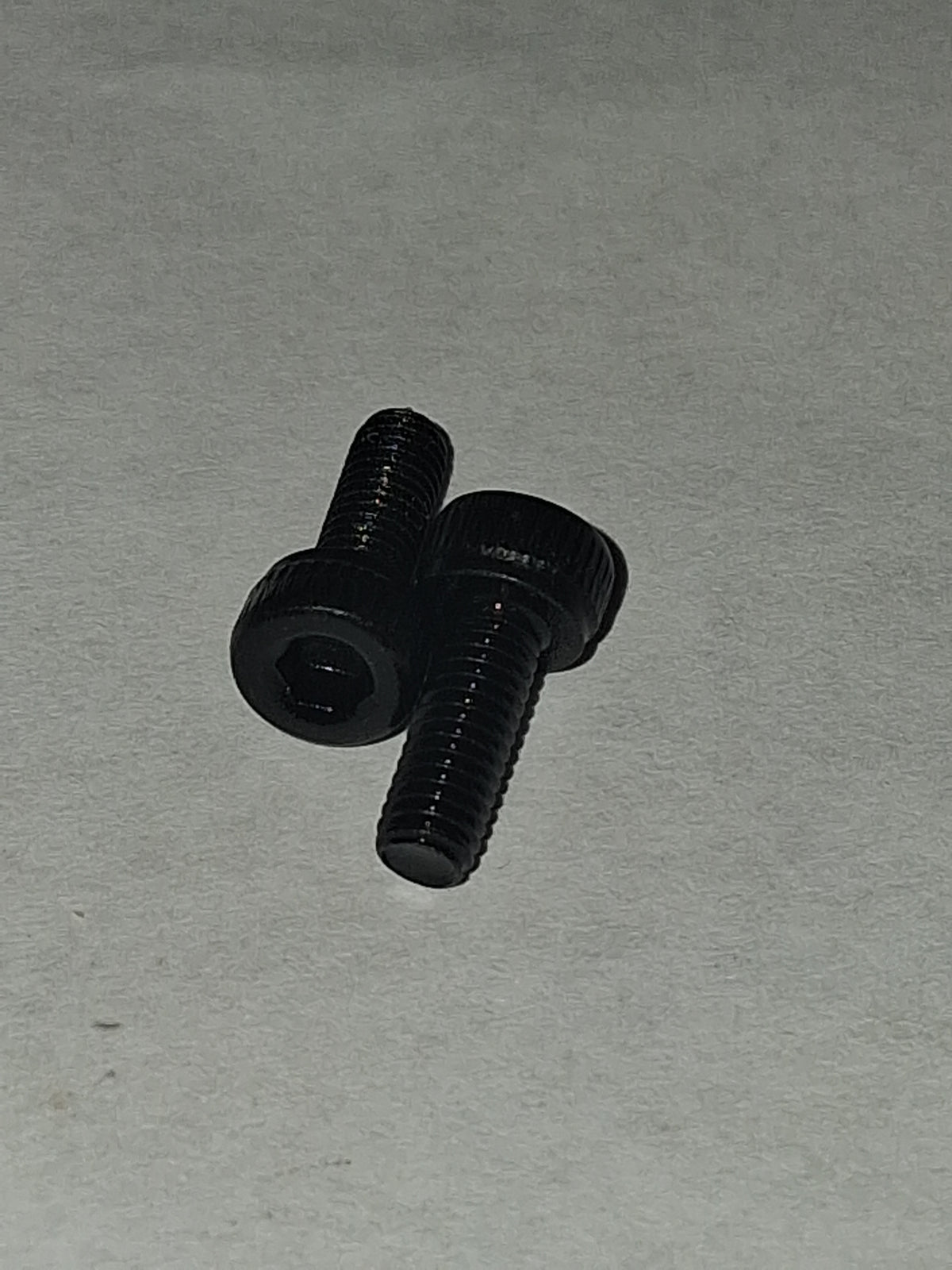 M3 × 8mm Socket Head Cap Screw – DIN 912