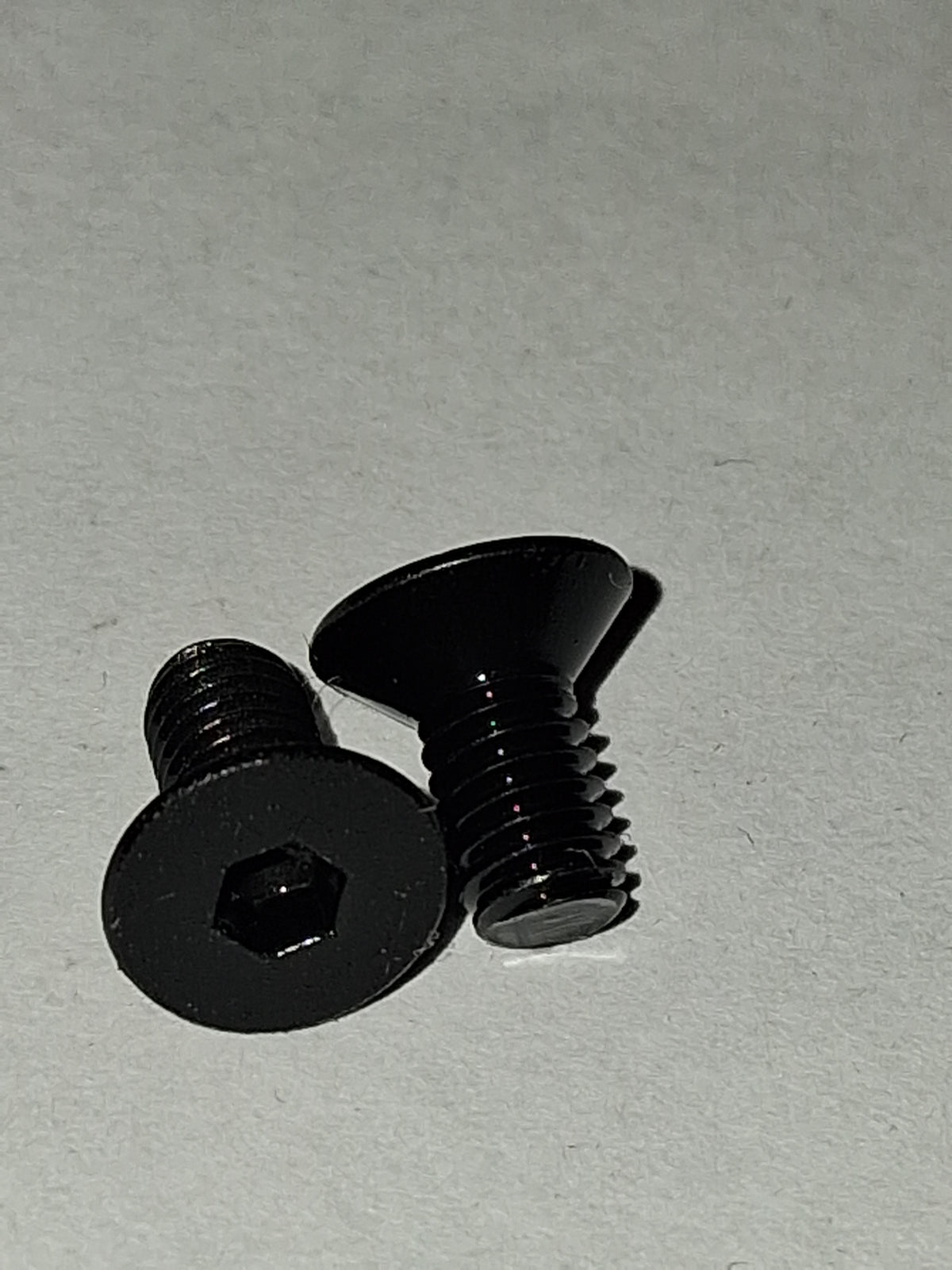 M4 × 8mm Black Flat Head Hex Socket Screw – DIN 7991