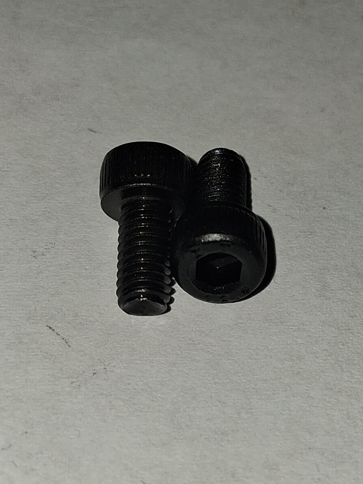M4 × 8mm Black Socket Head Cap Screw – DIN 912